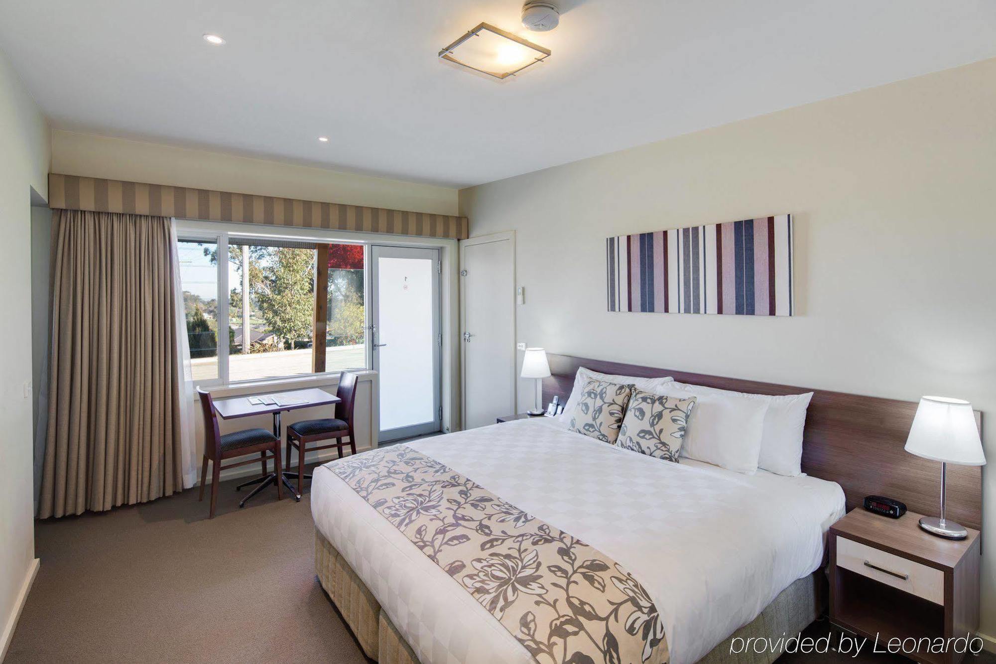 Drouin Motel Luaran gambar